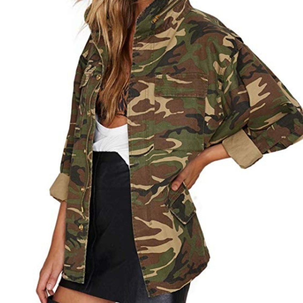 Light weight camo jacket